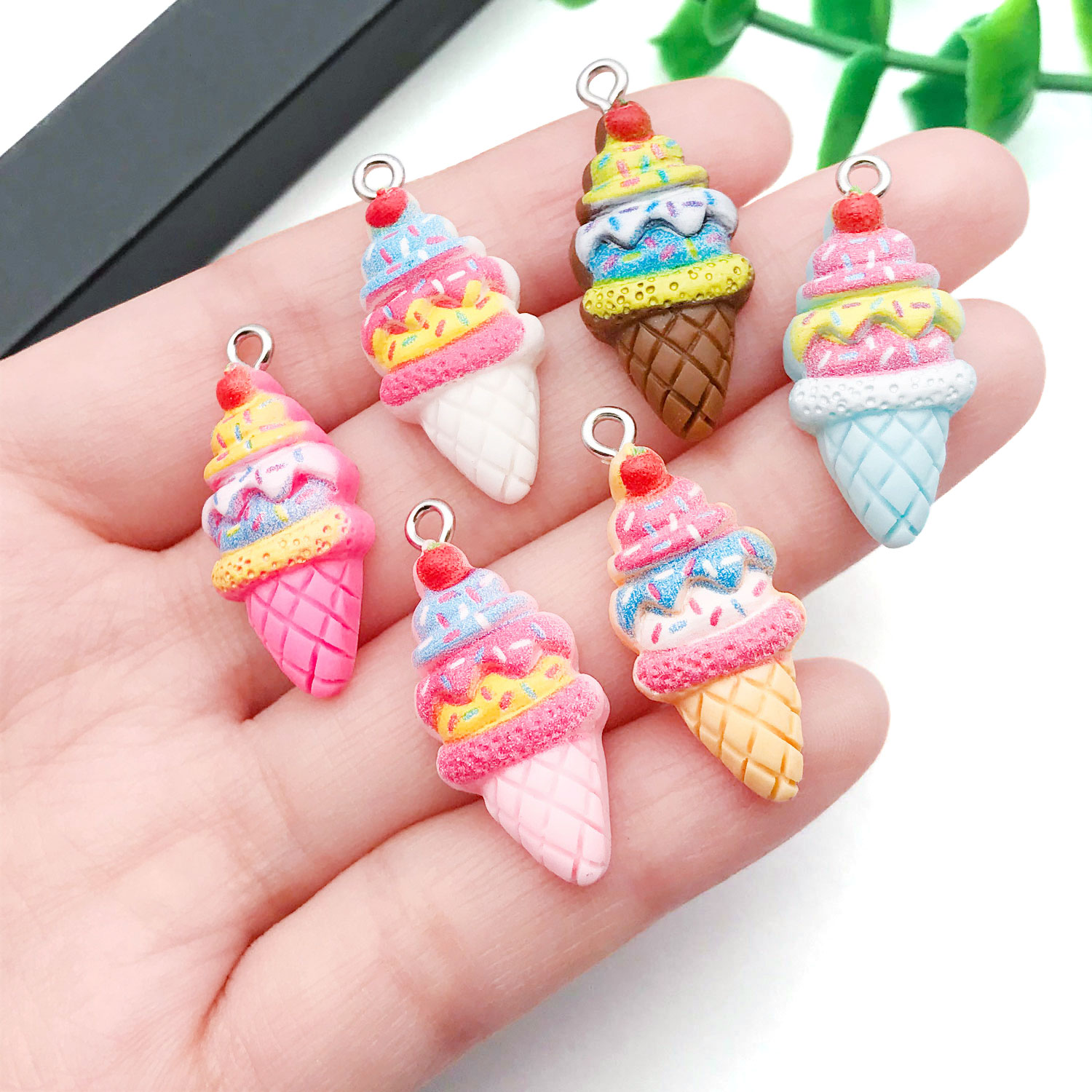 5/12pcs Resin Strawberry Ice C - Resin Art Bracelet 리뷰 및 가격